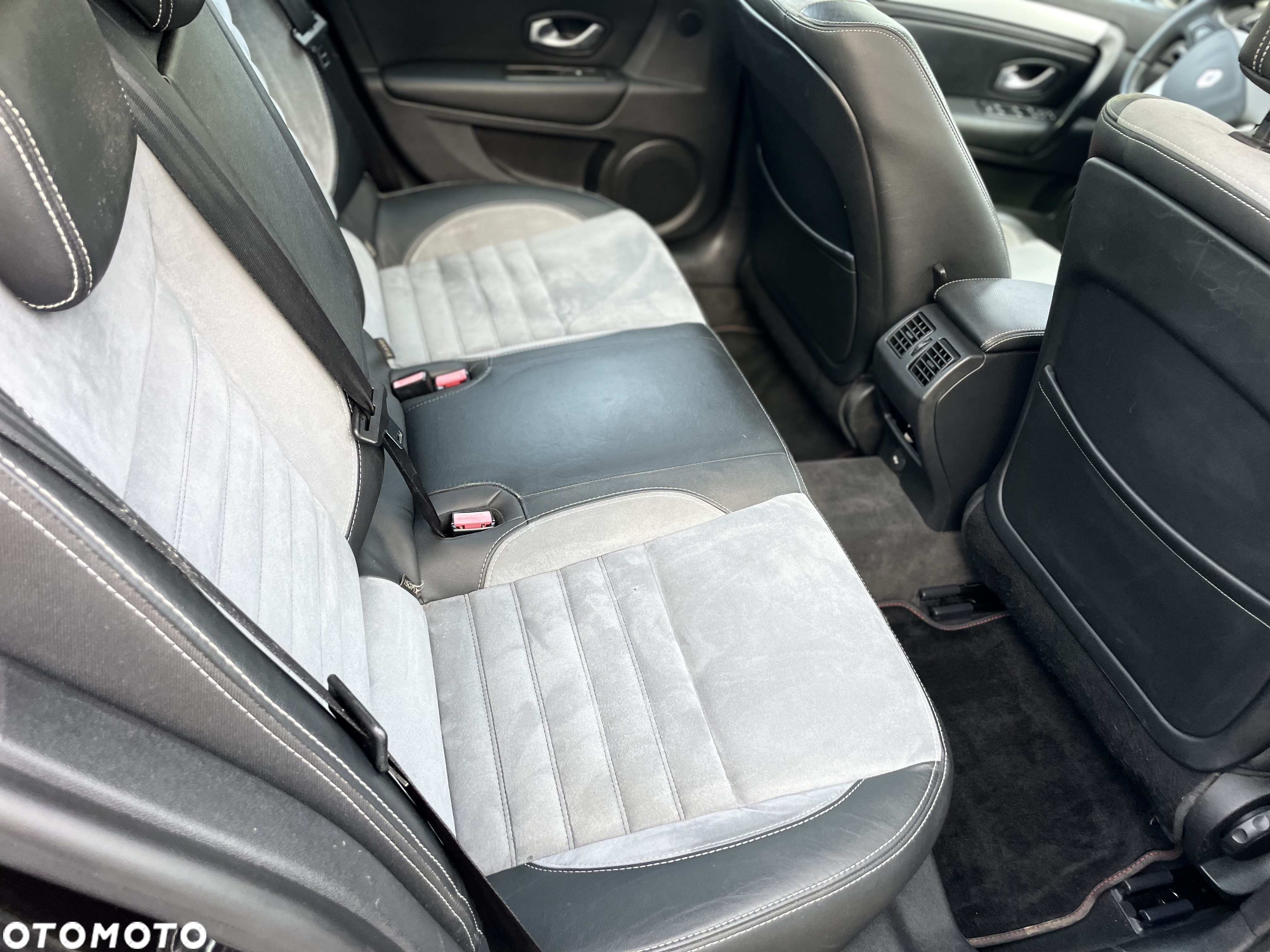 Renault Laguna 2.0T 16V Dynamique 4WS - 29