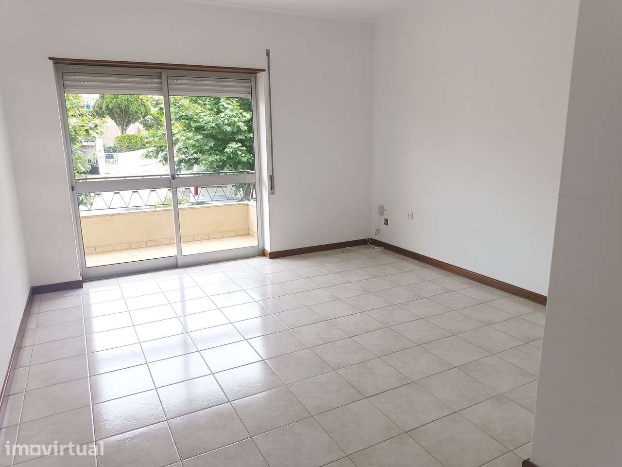 Apartamento T2 em Coimbra (Santa Clara) - Grande imagem: 5/11