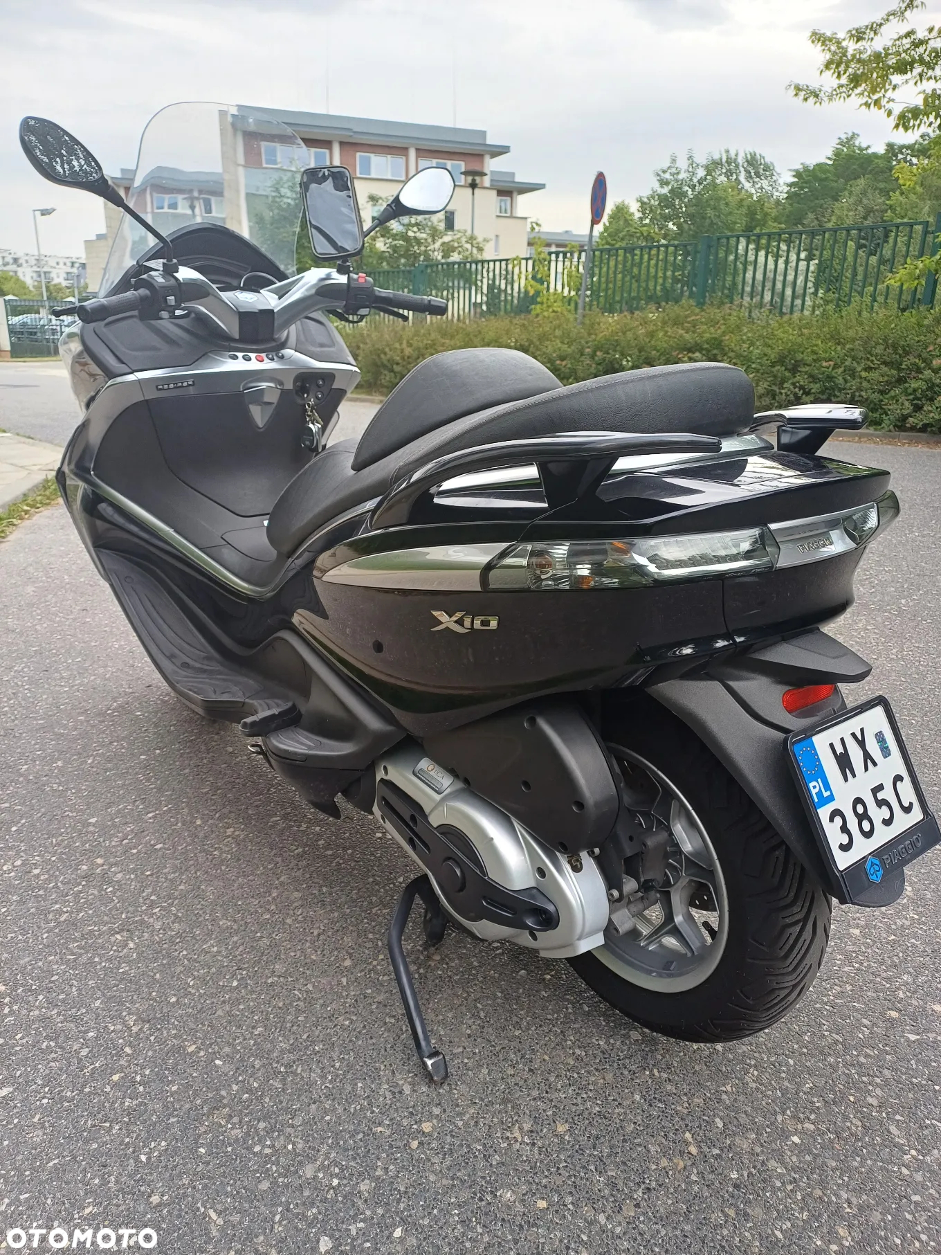 Piaggio X10 - 5
