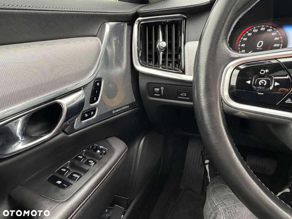 Volvo S90 D5 AWD Geartronic Inscription - 32