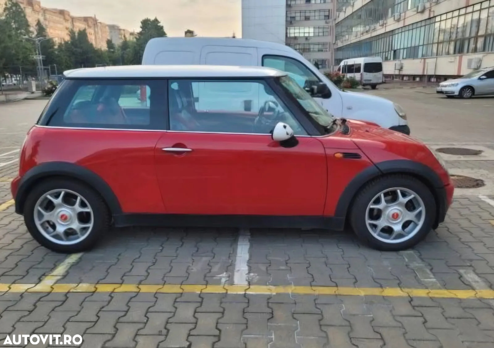 Mini Cooper Standard - 2