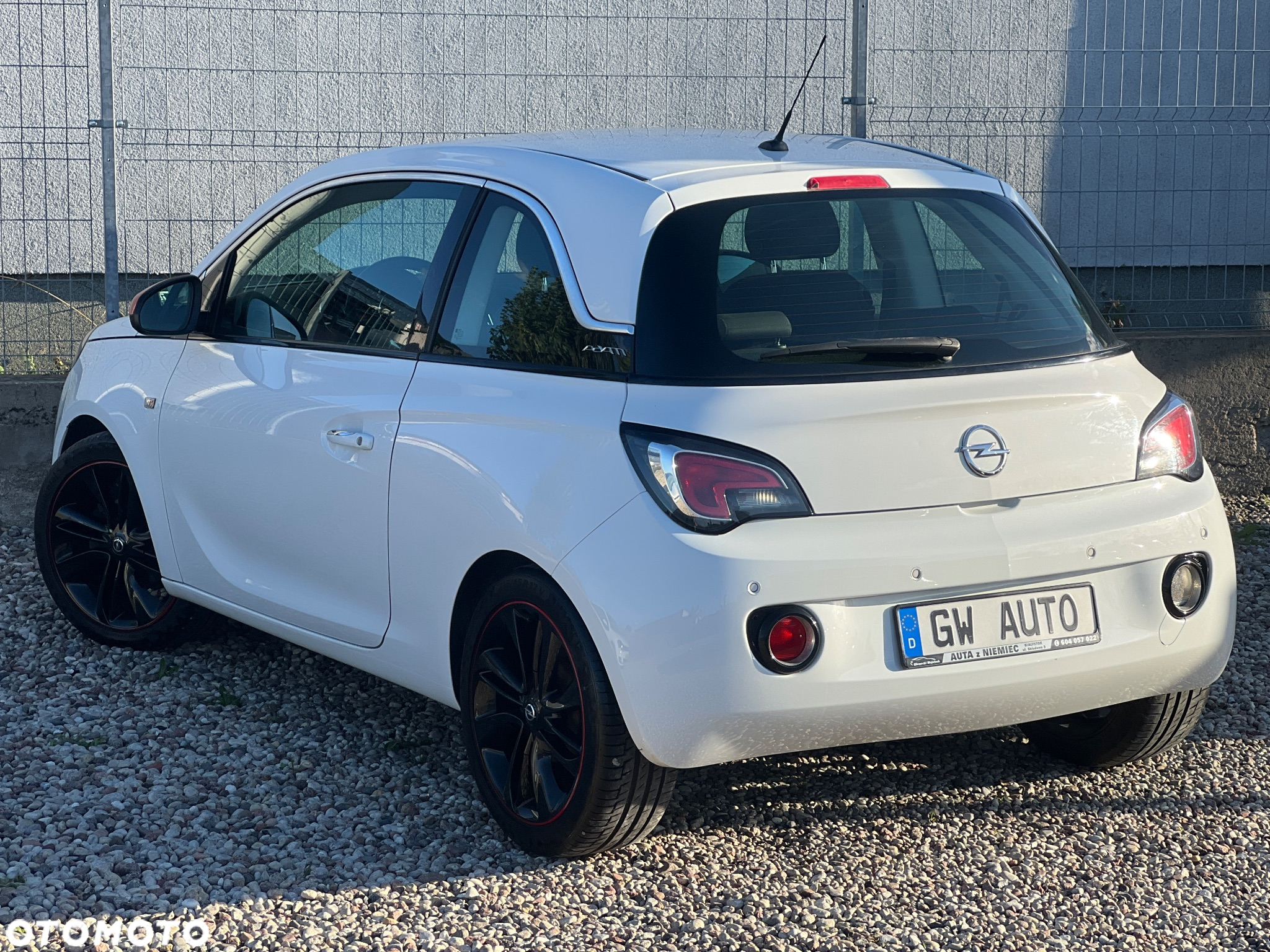 Opel Adam 1.2 White Link - 9