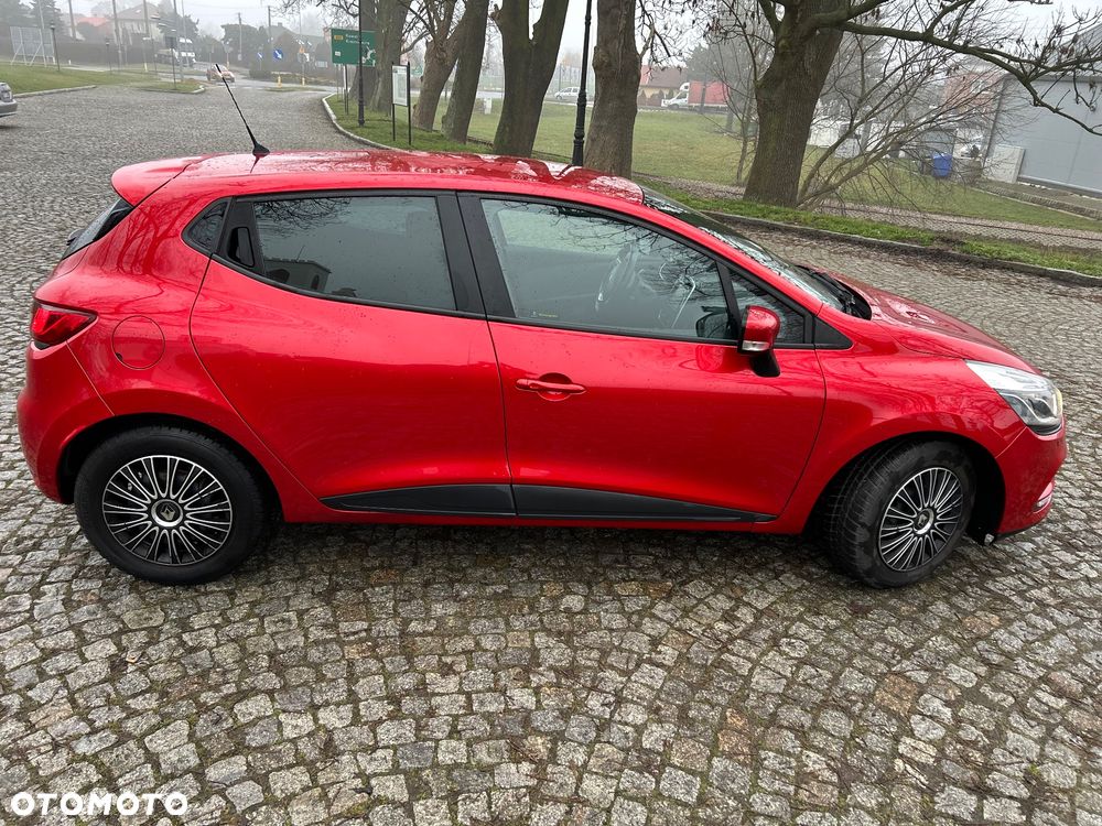 Renault Clio 1.2 16V Alize - 5