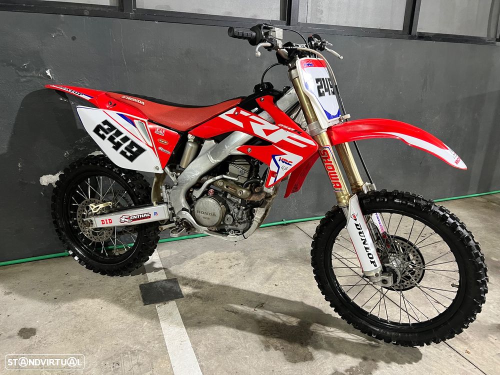 Honda CRF 250 R 2 Escapes - 1
