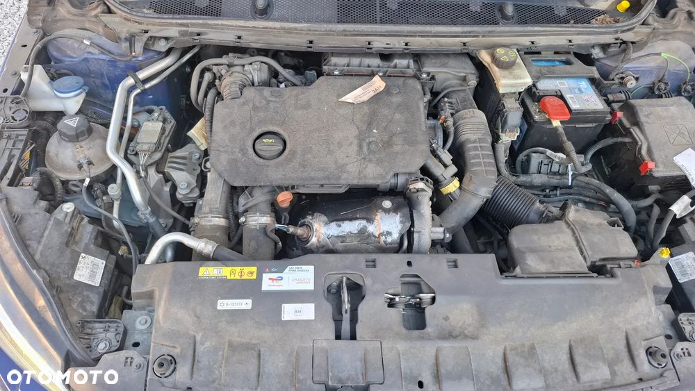 Opel Crossland - 22