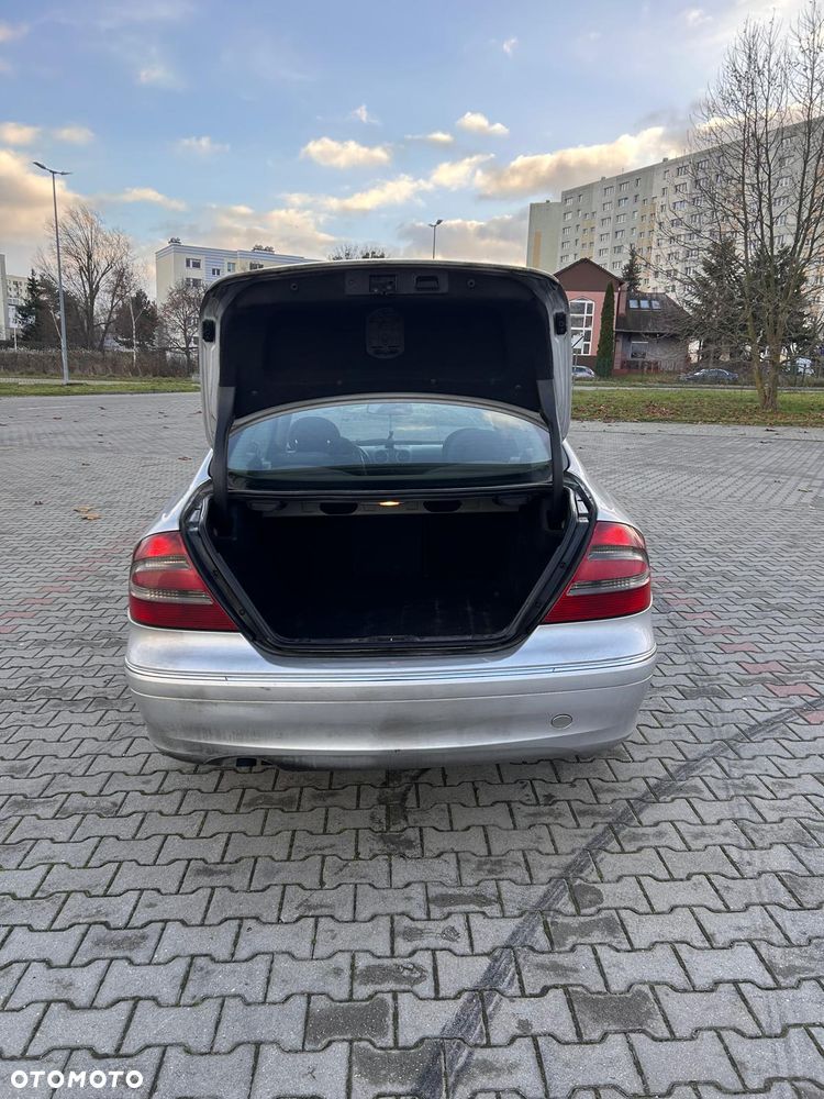 Mercedes-Benz CLK 270 CDI Elegance - 15