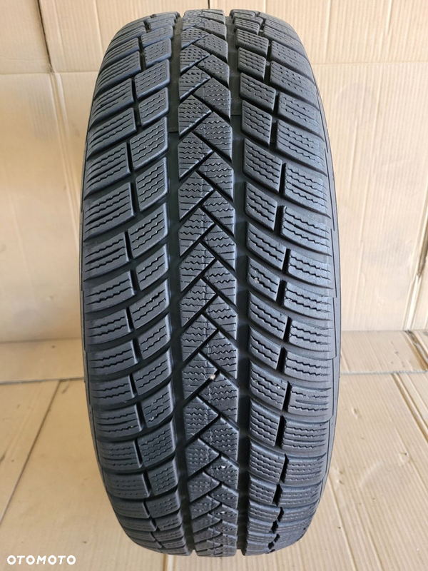 Vredestein Wintrac Pro 235/65R17 108 H