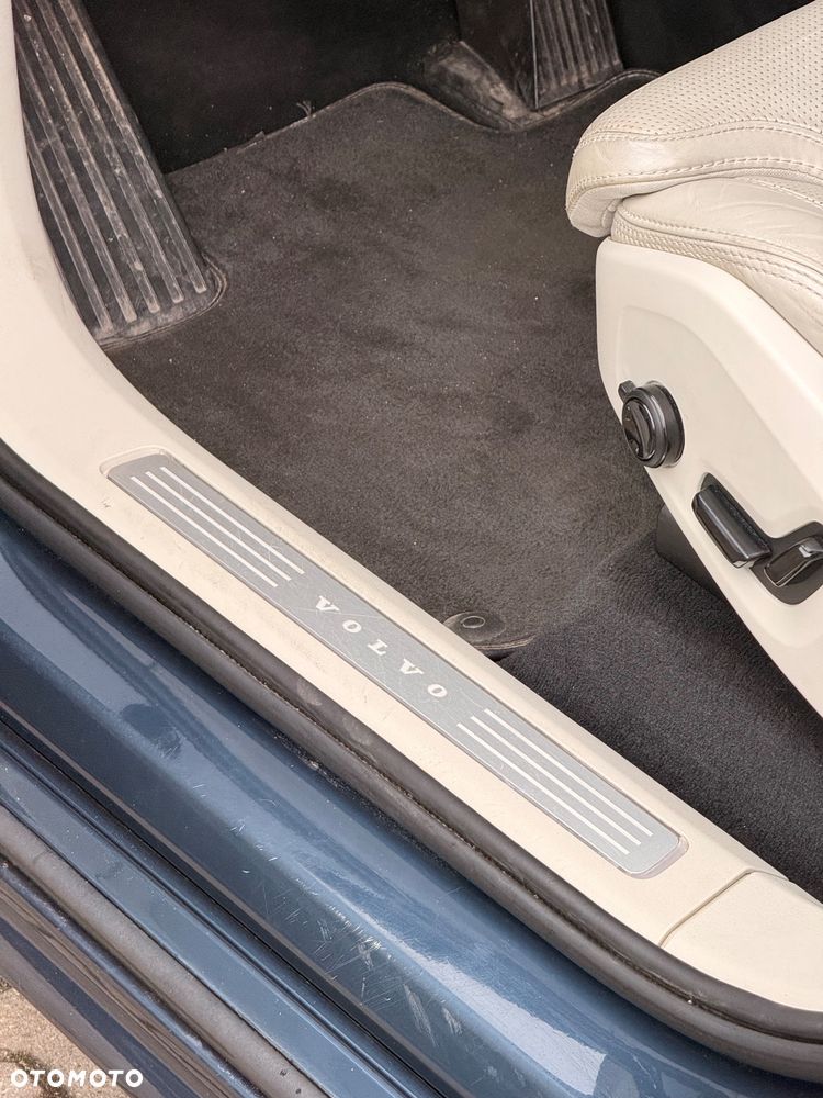 Volvo XC 90 D5 AWD Inscription - 22