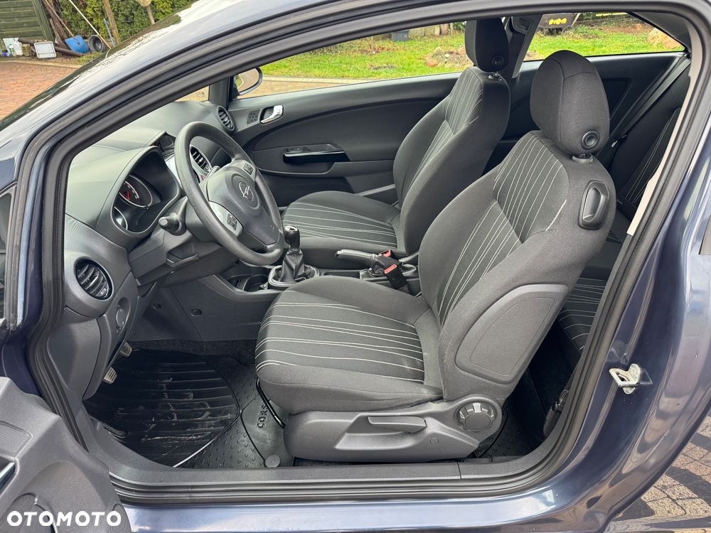 Opel Corsa - 21