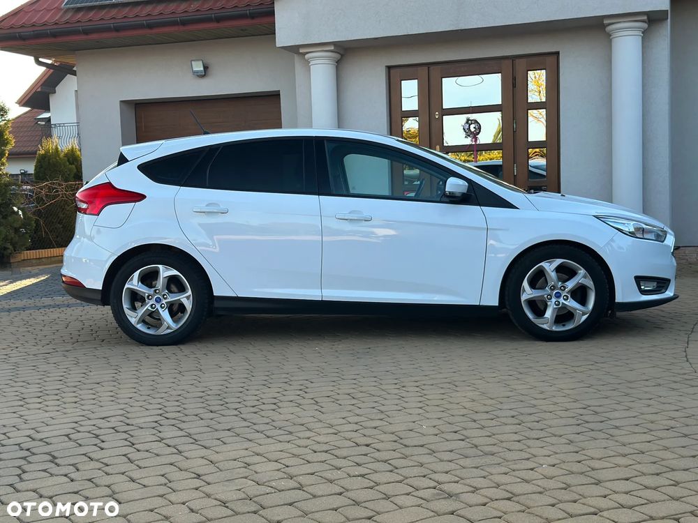 Ford Focus 1.5 EcoBlue STart-Stopp-System TITANIUM - 13