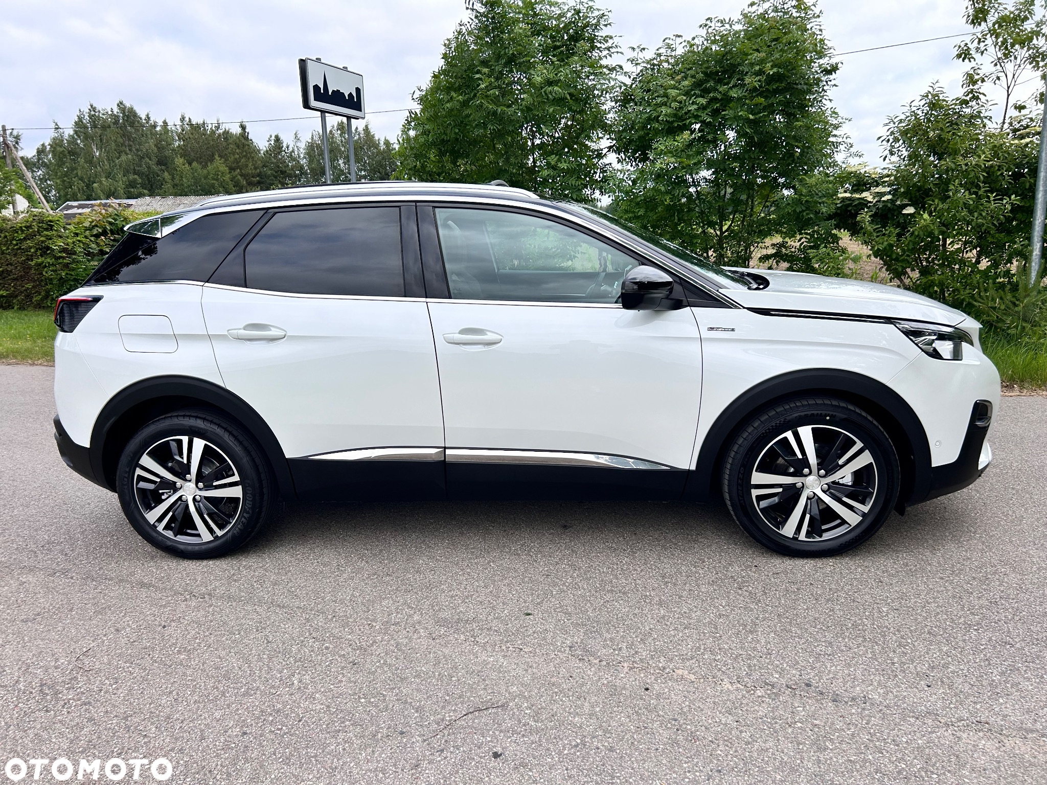 Peugeot 3008 - 11