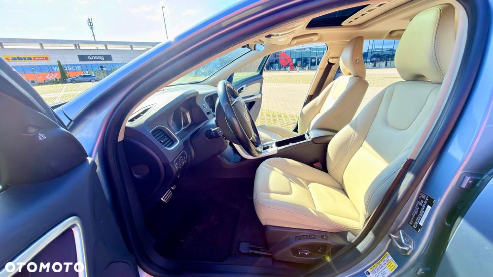 Volvo S60 T5 Geartronic Momentum - 26