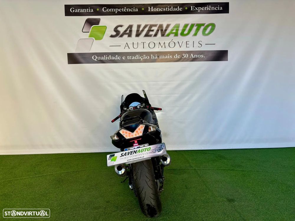 Kawasaki ZZR 1400 - 3