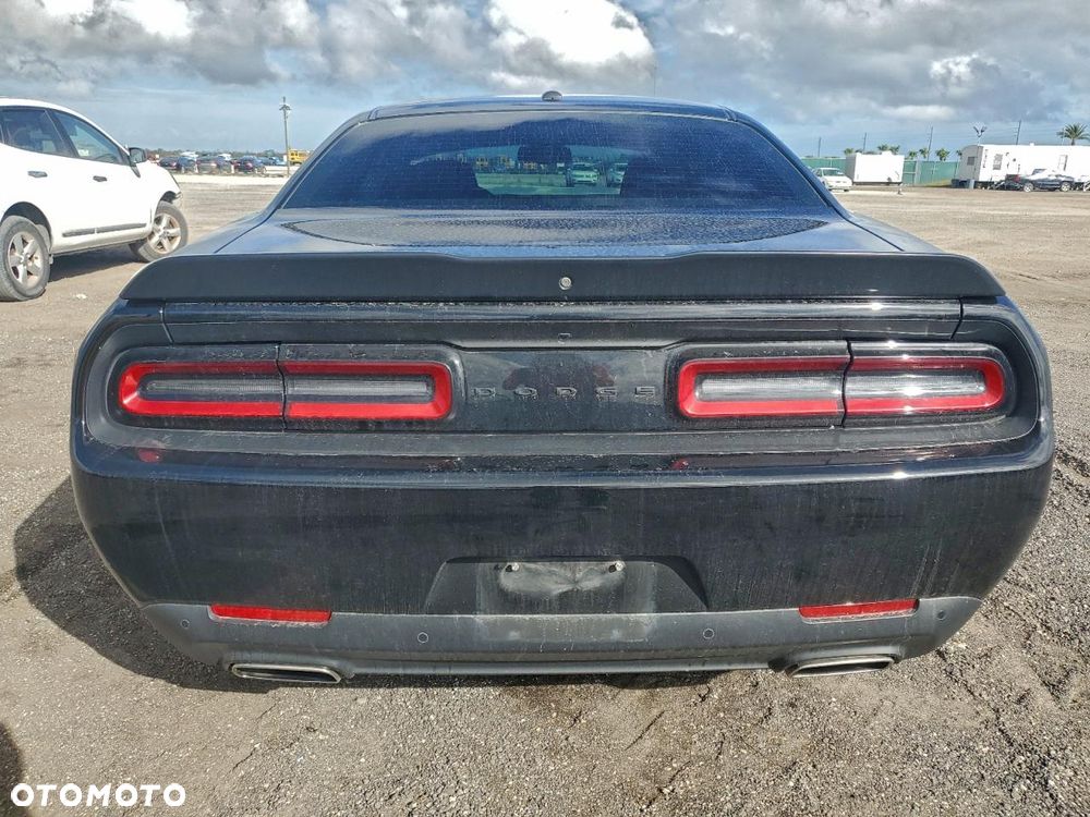 Dodge Challenger 3.6 GT AWD - 6