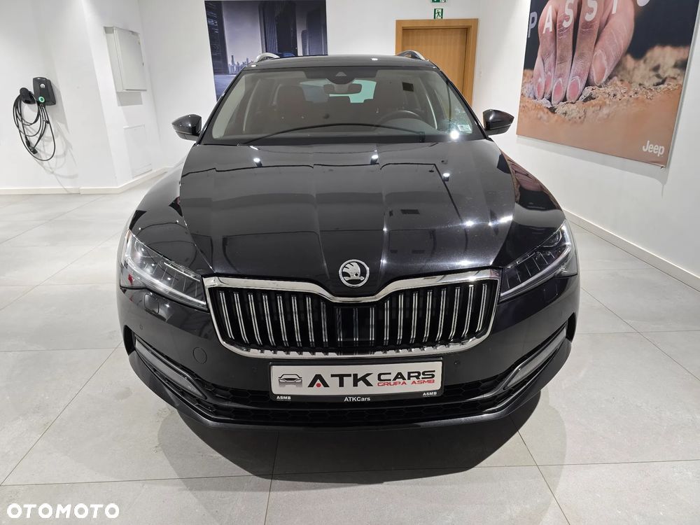 Skoda Superb 2023 photo 2