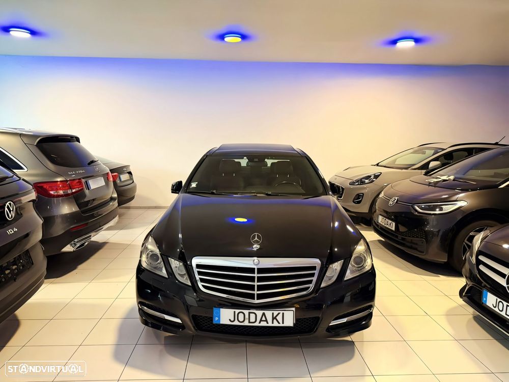 Mercedes-Benz E 220 - 1