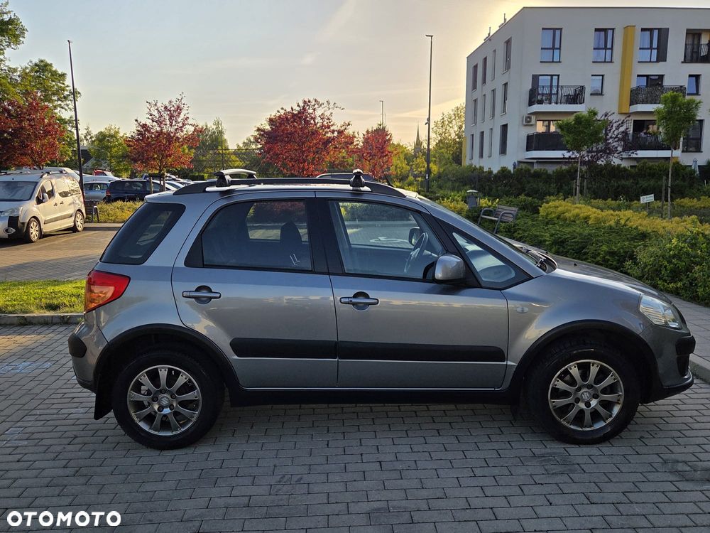 Suzuki SX4 1.6 VVT 4x4 Comfort - 6