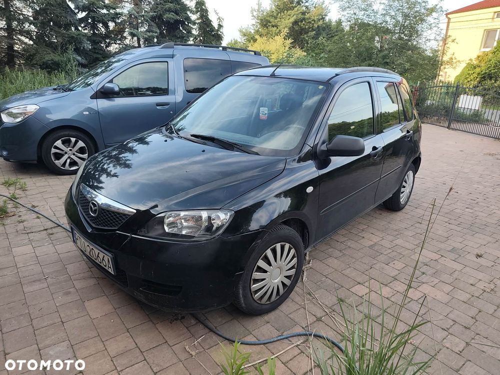 Mazda 2 - 5