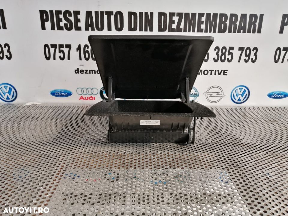 Capac Sertar Bord VW Golf 7 VII Dezmembrez VW Golf 7 VII - 2