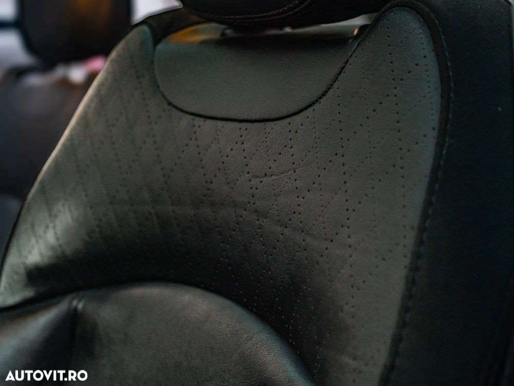 Mini Cooper S Standard - 33