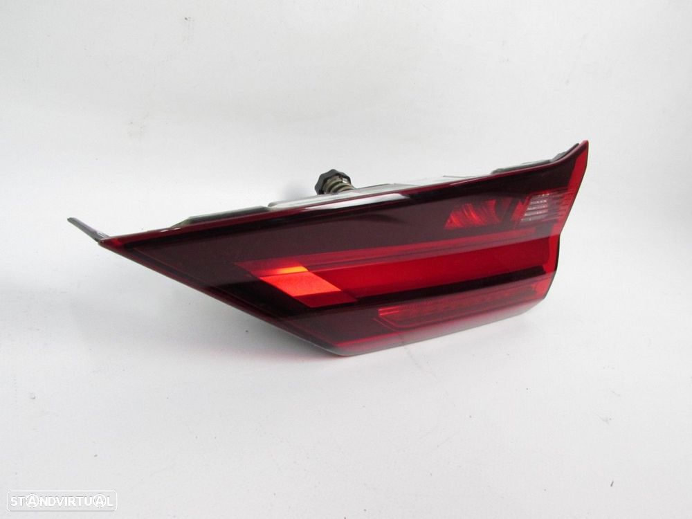 Farolim da mala Led Direito/Trás Seminovo/ Original BMW 1 (F40) 63217450652 - 2