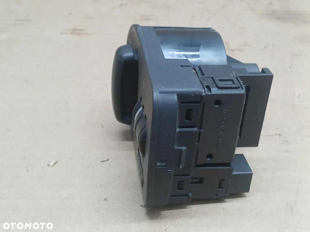 Włącznik Swiateł Audi A3 8P Xenon Europa 8P1941531T  8P1919093 - 5
