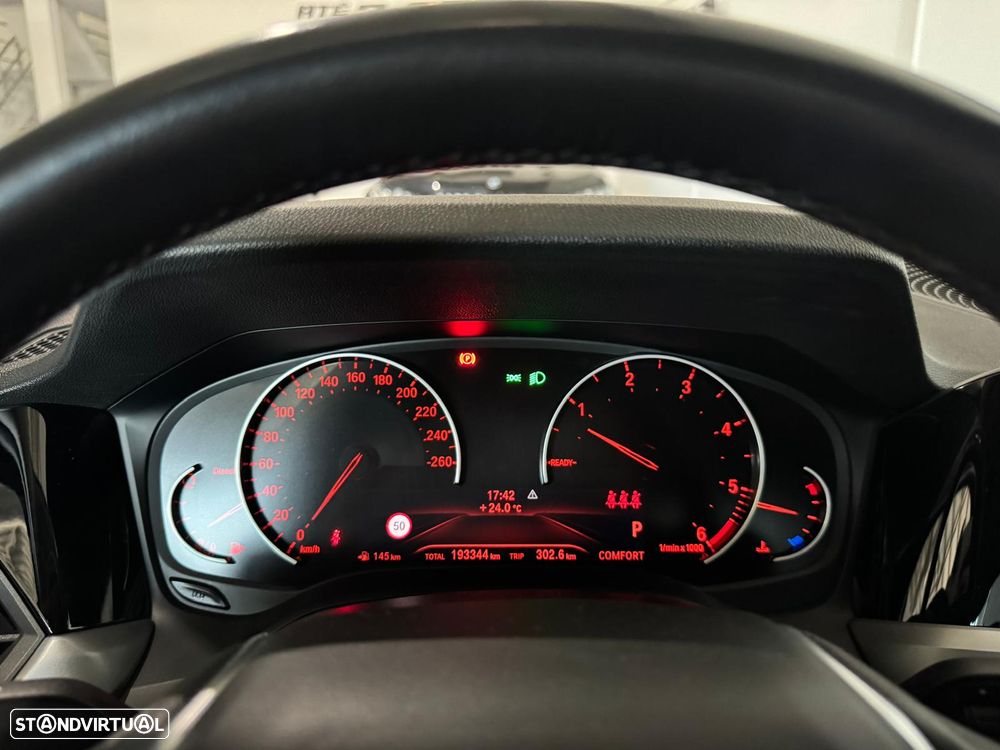 BMW 320 d Auto - 19