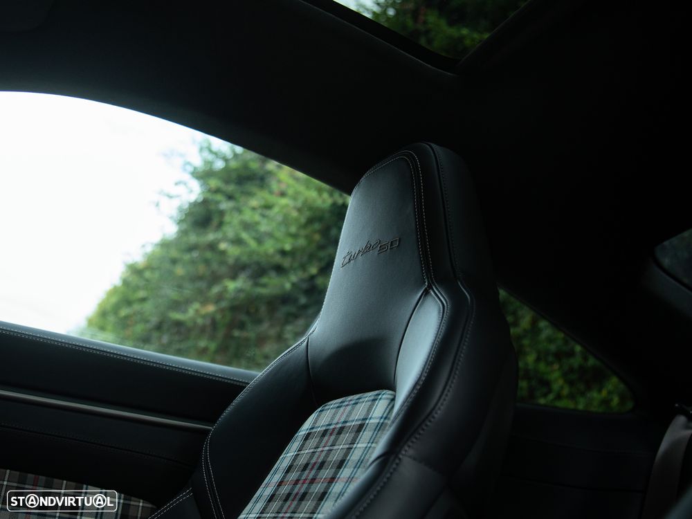 Porsche 911 (992) Turbo 50 Years - 27