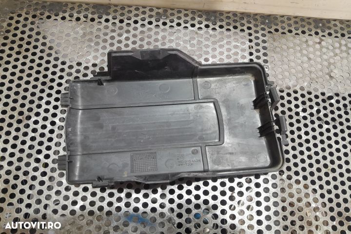 Suport acumulator 1K0915443A 1K0915443A Volkswagen VW Passat B6 [2005 - 2