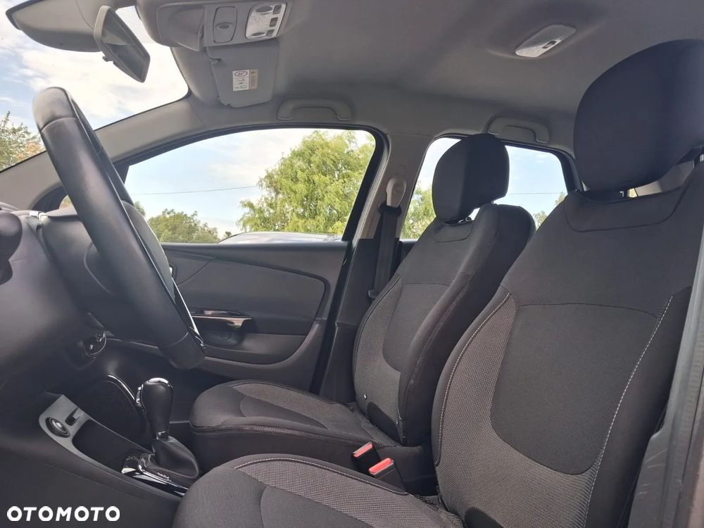 Renault Captur - 29