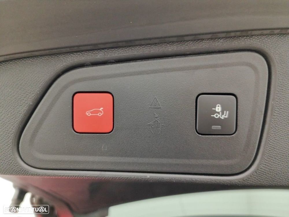 Peugeot 3008 PureTech 130 Stop & Start GPF EAT8 Allure - 21