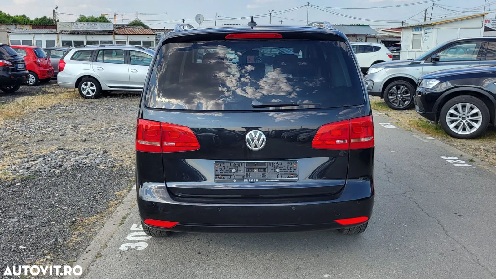 Volkswagen Touran - 13