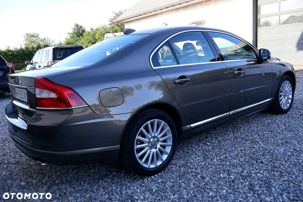 Volvo S80 - 13