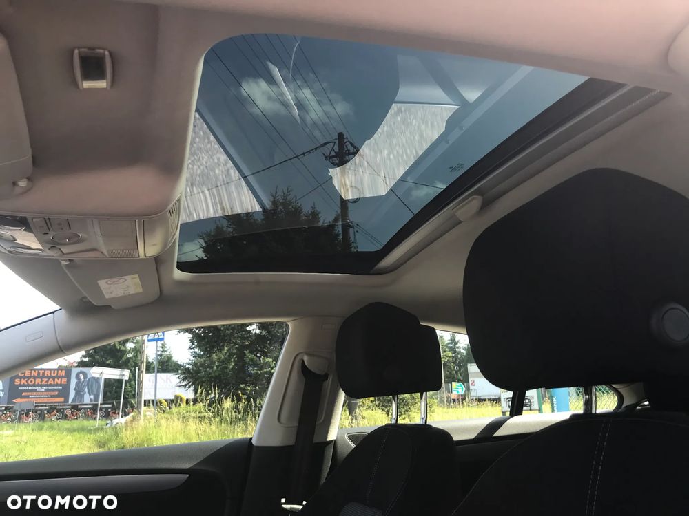 Volkswagen CC 1.4 TSI BMT DSG - 14