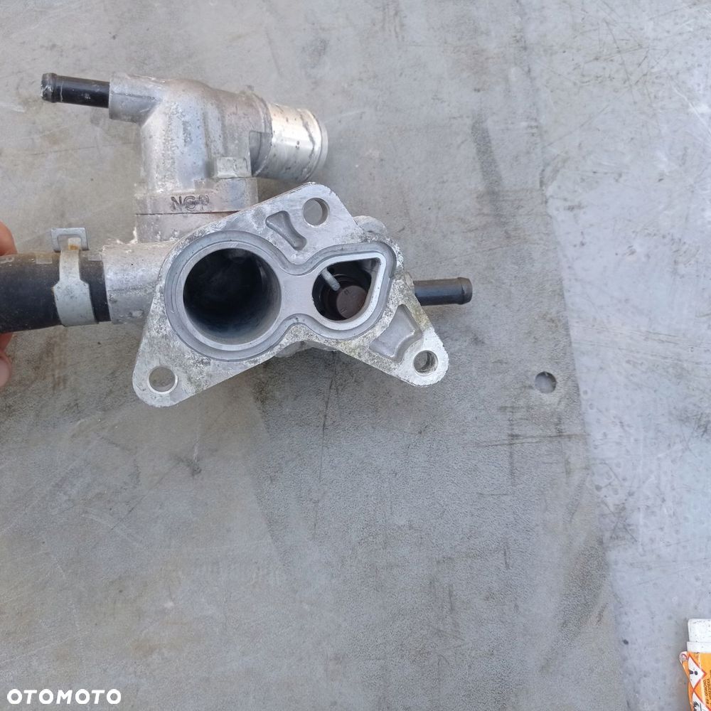 obudowa termostatu kia picanto iii 1.0 t g3lc - 3