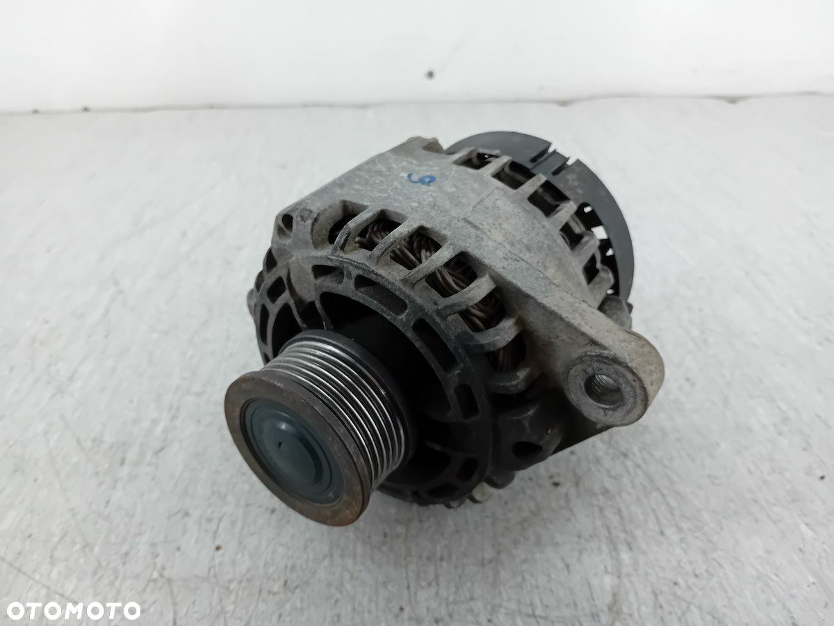 ALTERNATOR OPEL ZAFIRA B 1.9 CDTI - 8