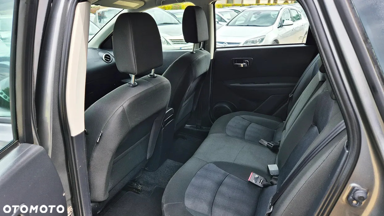 Nissan Qashqai 1.6 I-Way - 33