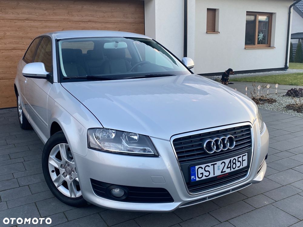 Audi A3 3-drzwiowe 1.4 TFSI Attraction - 1