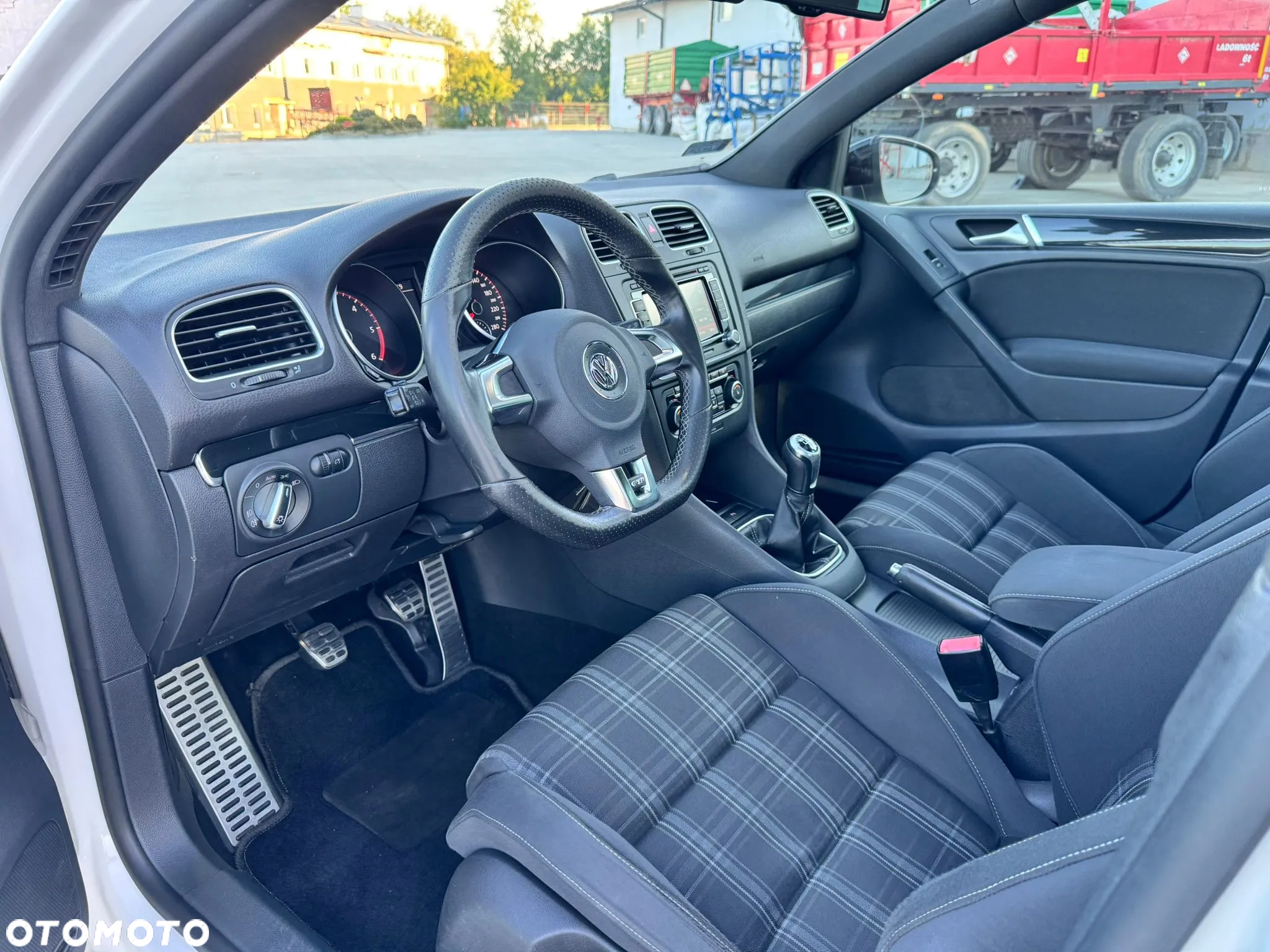 Volkswagen Golf VI 2.0 TDI GTD - 13