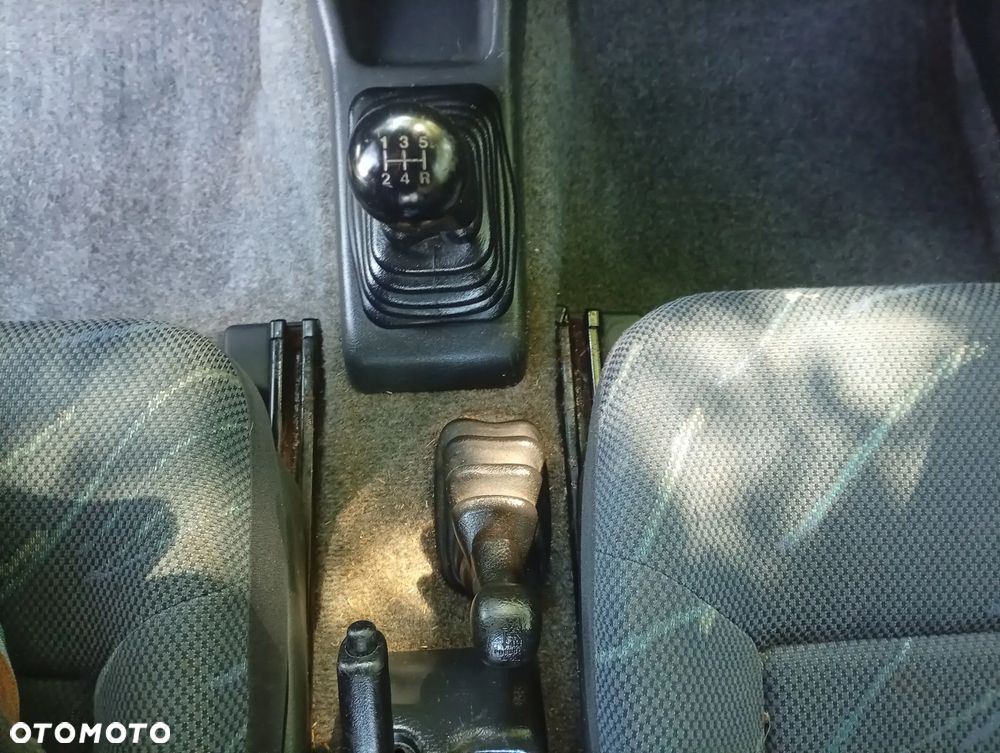 Suzuki Jimny Comfort - 16