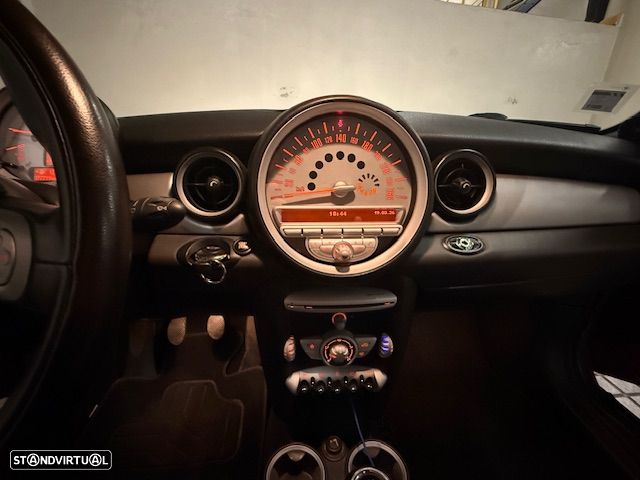 MINI Cabrio One - 14