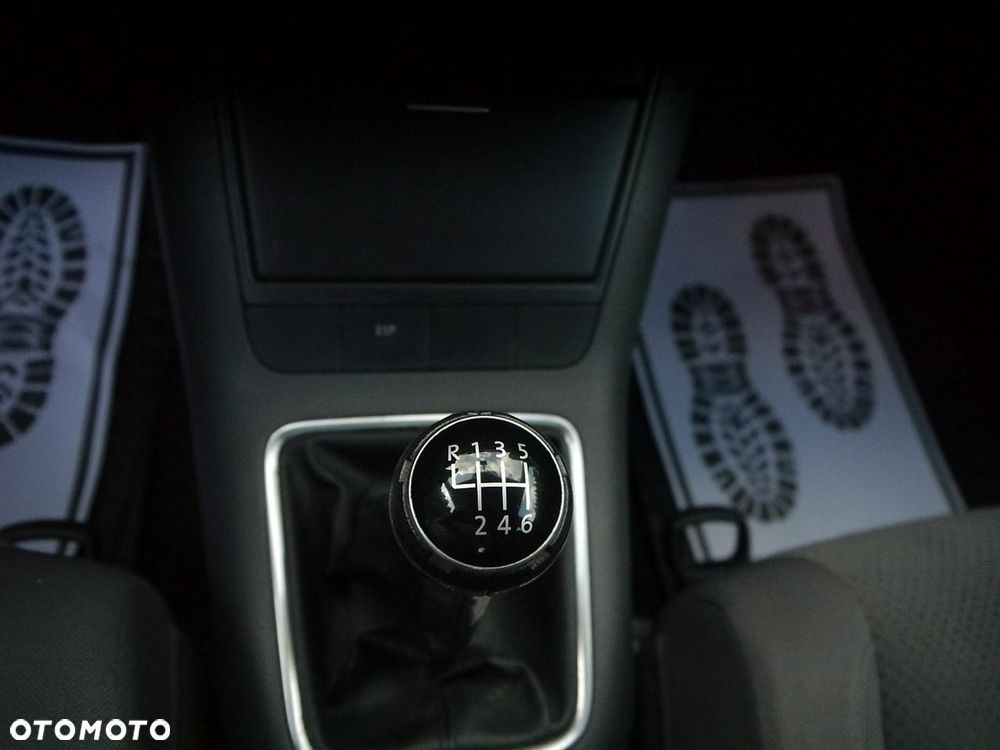 Volkswagen Golf Plus 1.9 TDI Comfortline - 31