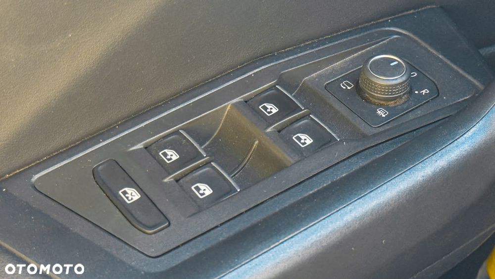 Volkswagen T-Roc 1.5 TSI Style DSG - 17