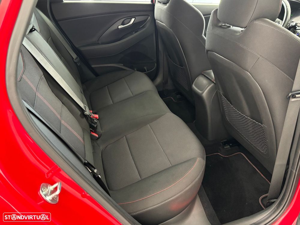 Hyundai i30 SW - 10