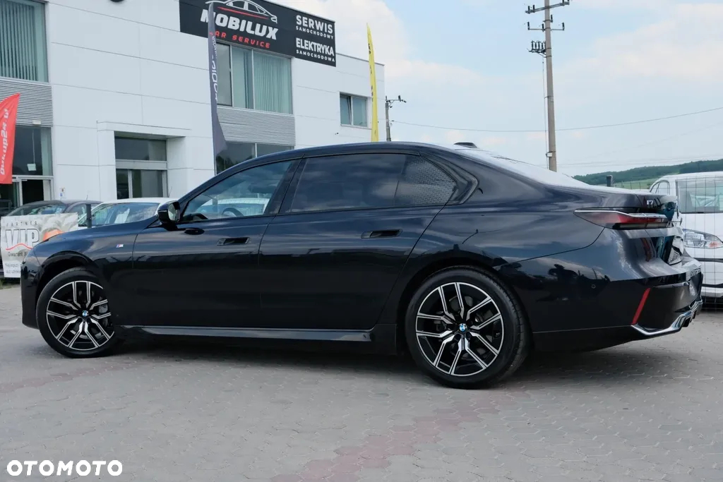 BMW i7 105.7kWh xDrive60 M Sport - 11