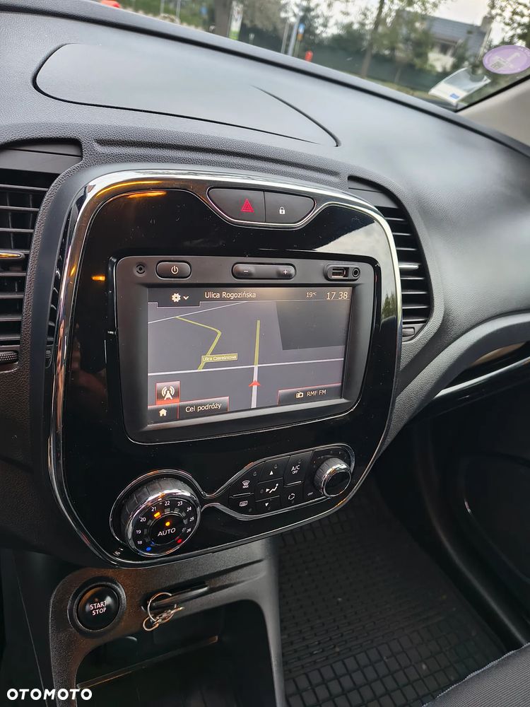 Renault Captur - 10