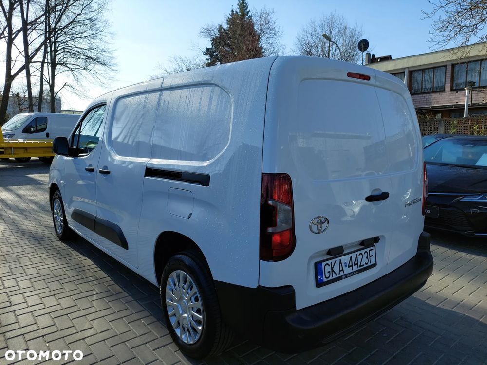 Toyota Proace City - 14