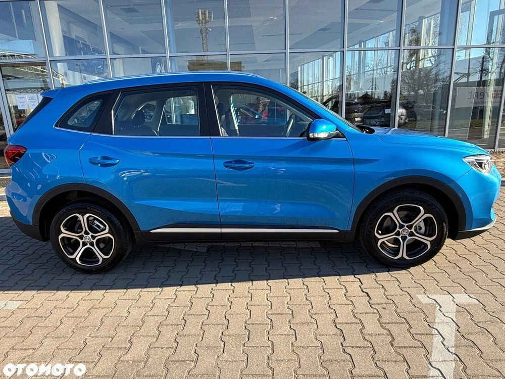 MG ZS Hybrid+ - 5