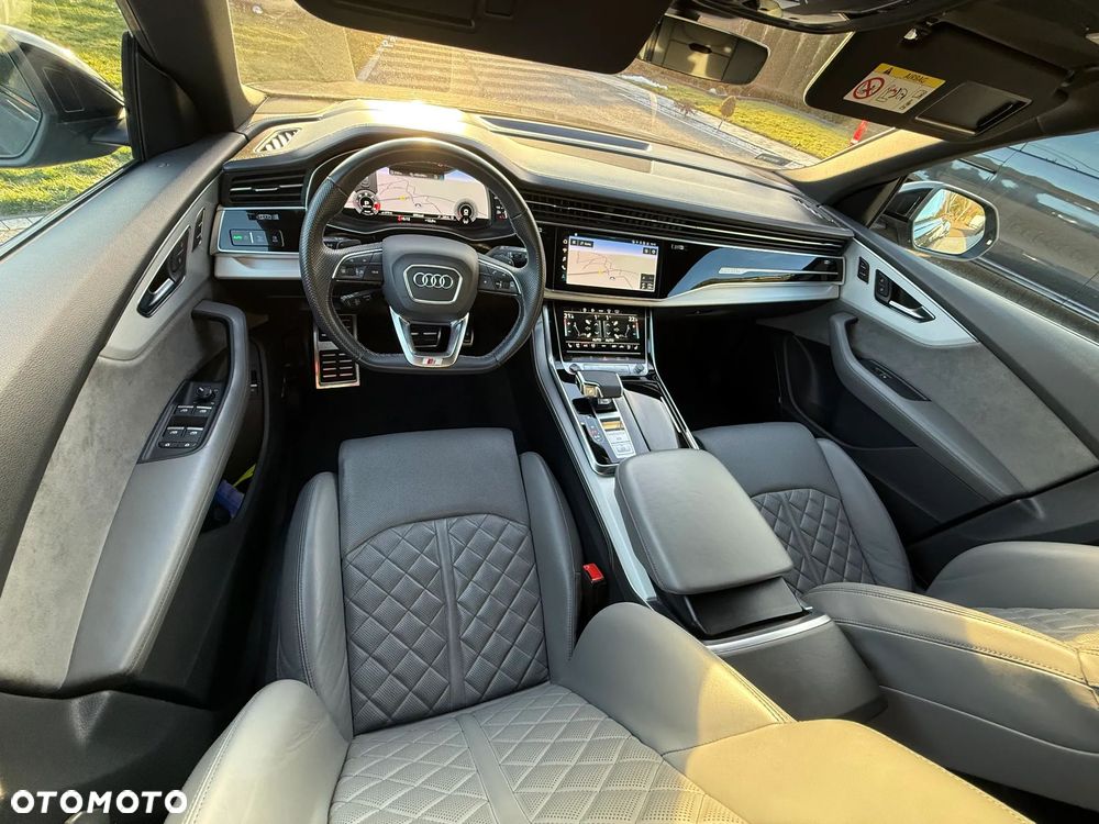 Audi SQ8 - 24