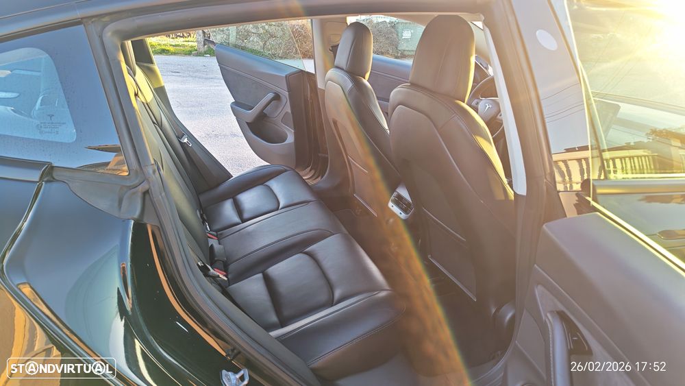 Tesla Model 3 Long-Range Dual Motor AWD - 8